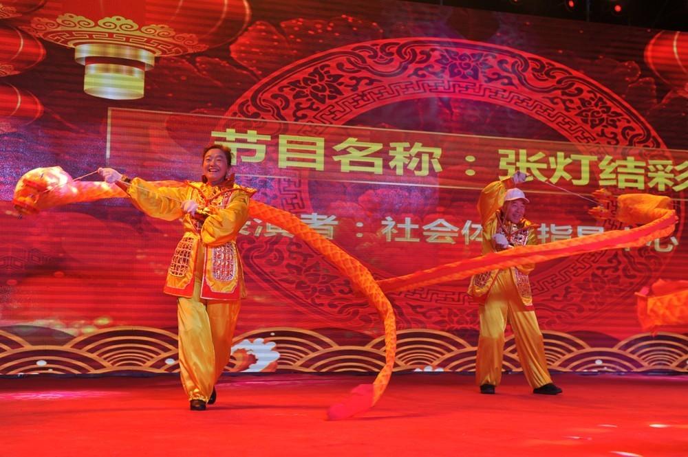 克拉玛依区，外交部发言人点赞西部发展新风采